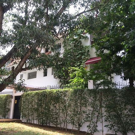 Residence Le Flamboyant アビジャン エクステリア 写真